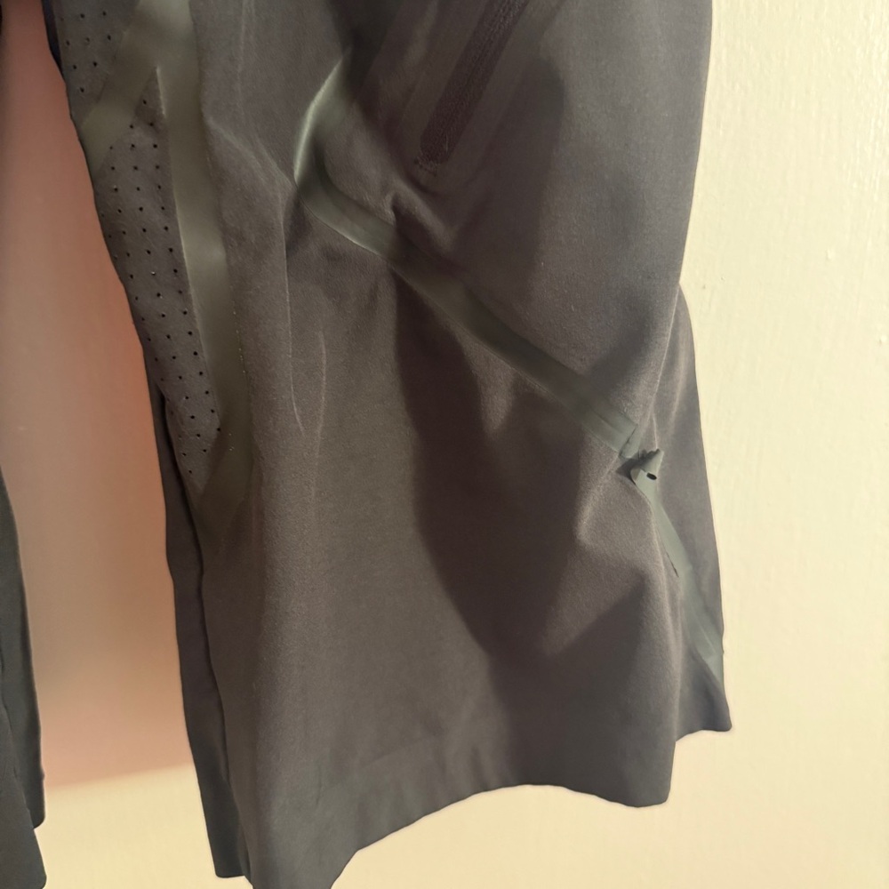 Specialized Black Performance Athletic Shorts - image 3